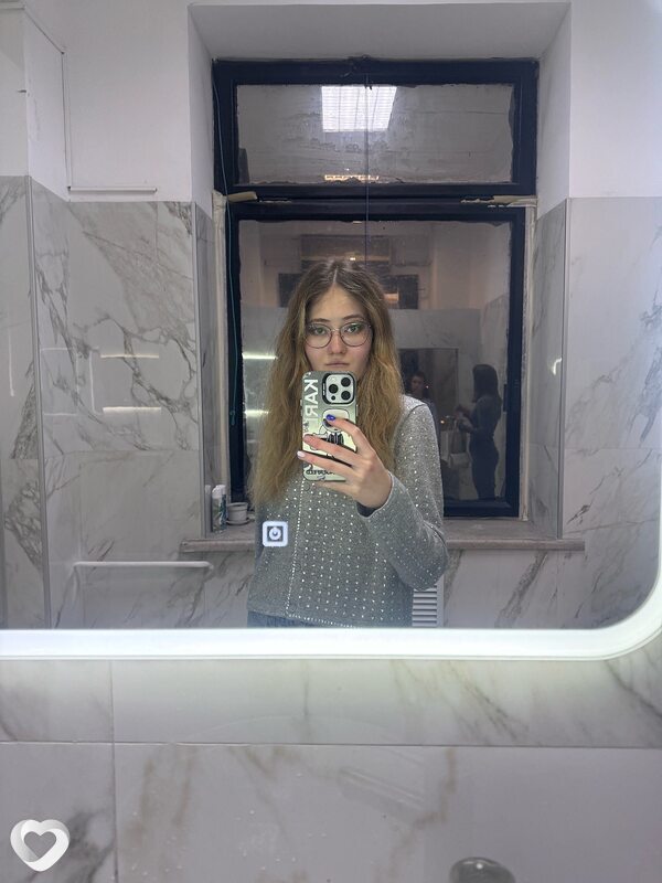 Арина, 21, Москве — анкета №693687
