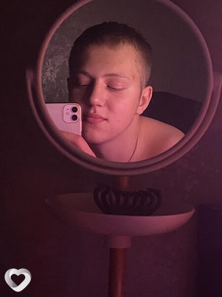 Александр, 21, Москве — анкета №693689