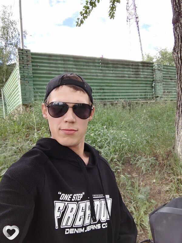 Иван, 29, Алдане — анкета №693922