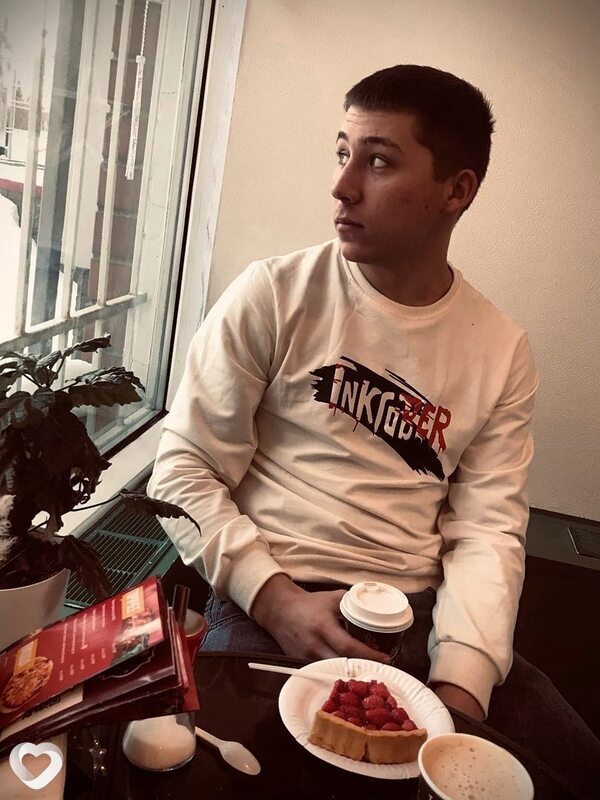 Коля, 24, Москве — анкета №694370
