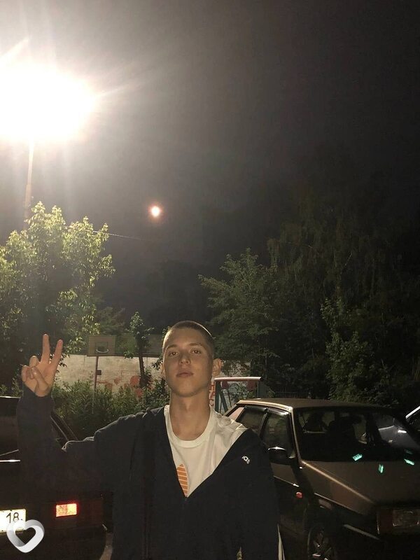 Вадим, 21, Москве — анкета №694319
