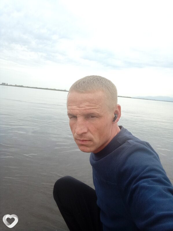 Максим, 35, Луганске — анкета №695571