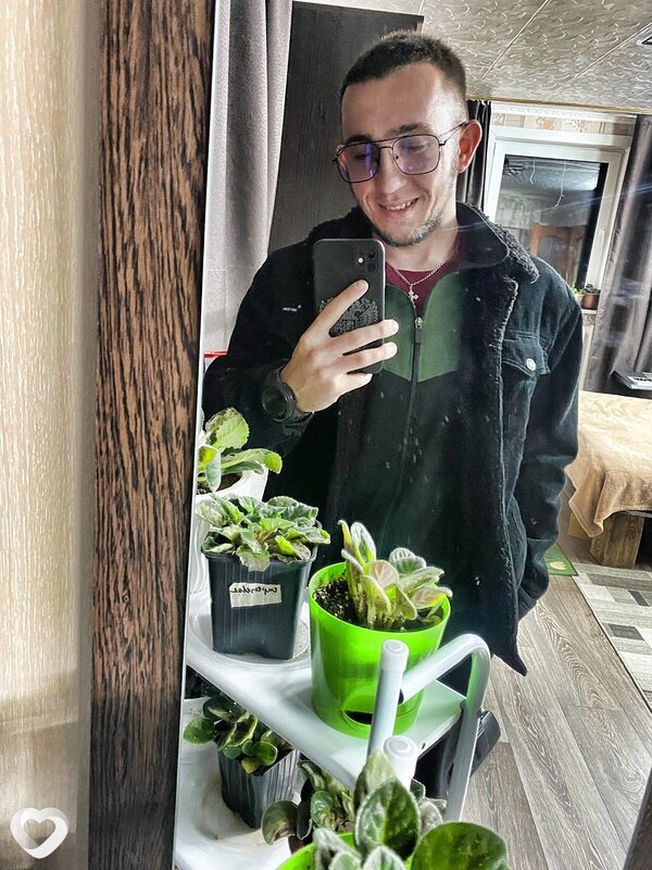 Вадим, 27, Белогорске — анкета №694991