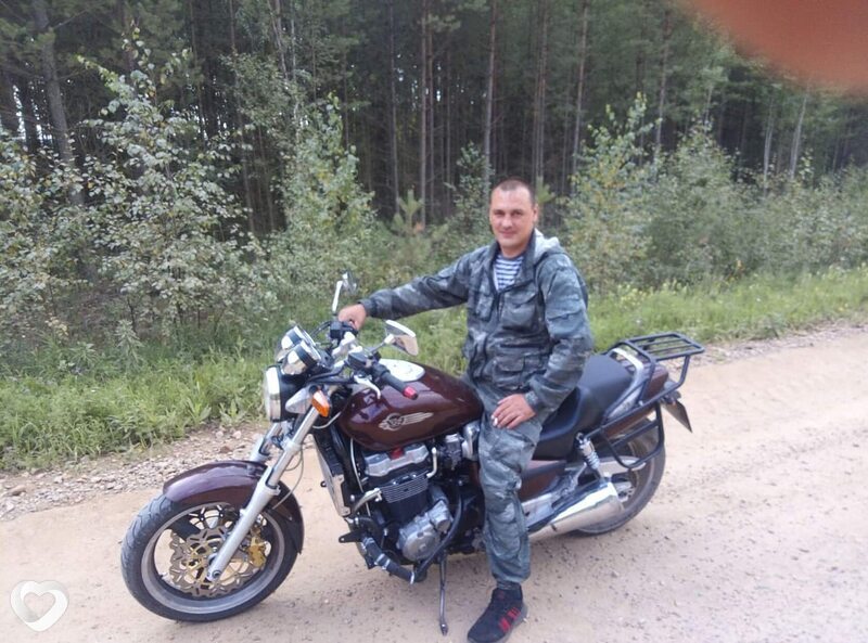 Толя, 37, Сосновоборск (Красноярский край) — анкета №695213