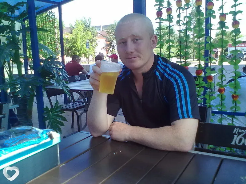 Евгений, 33, Барнауле — анкета №696345