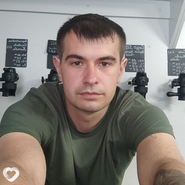 Виктор, 36, Изюме — анкета №695891