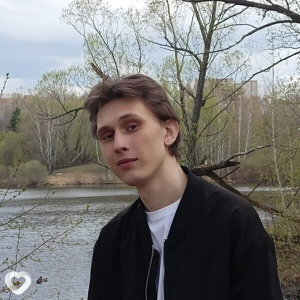 Максим, 23, Москве — анкета №696466