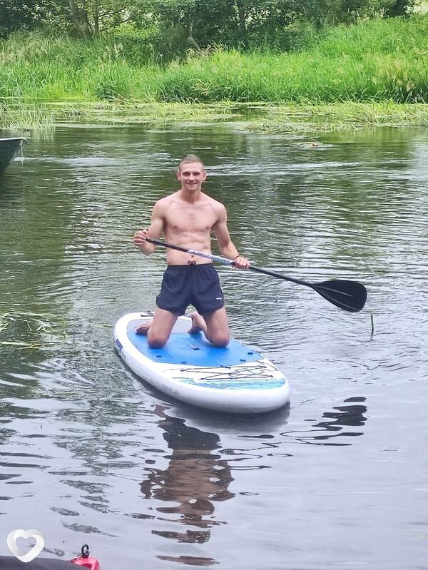 Денчик, 35, Белгороде — анкета №696408