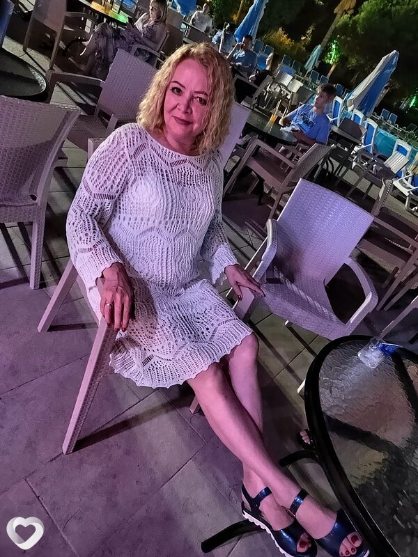 Елена, 60, Санкт-Петербурге — анкета №697622