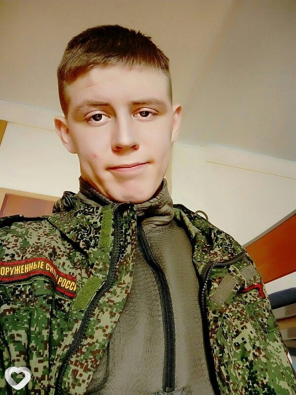 Дмитрий, 23, Екатеринбурге — анкета №698174