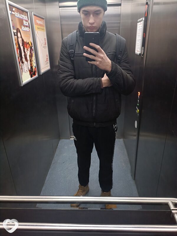 Александр, 23, Москве — анкета №698806