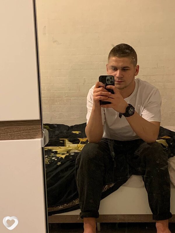 Артём, 20, Твери — анкета №698706