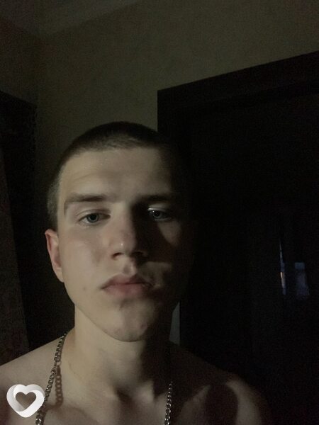Арсений, 21, Калуге — анкета №698865