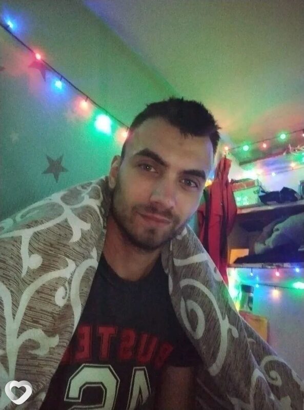 Денис, Фалешты