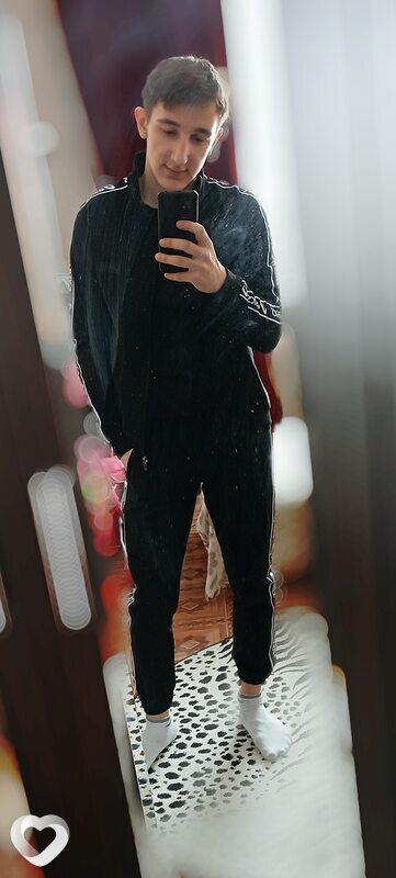 Кирилл, 24, Усинске — анкета №699354