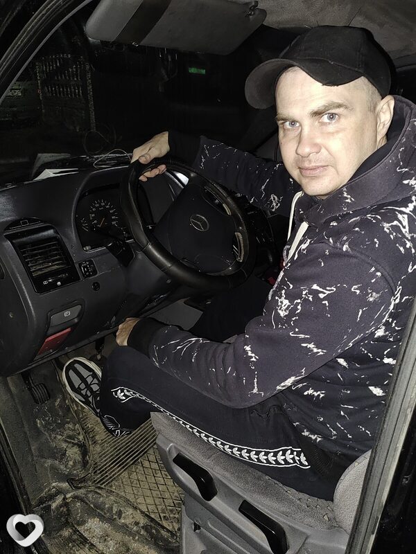 Антон, 37, Бобруйске — анкета №699338