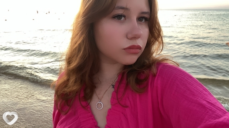 Анна, 19, Старом Осколе — анкета №700468