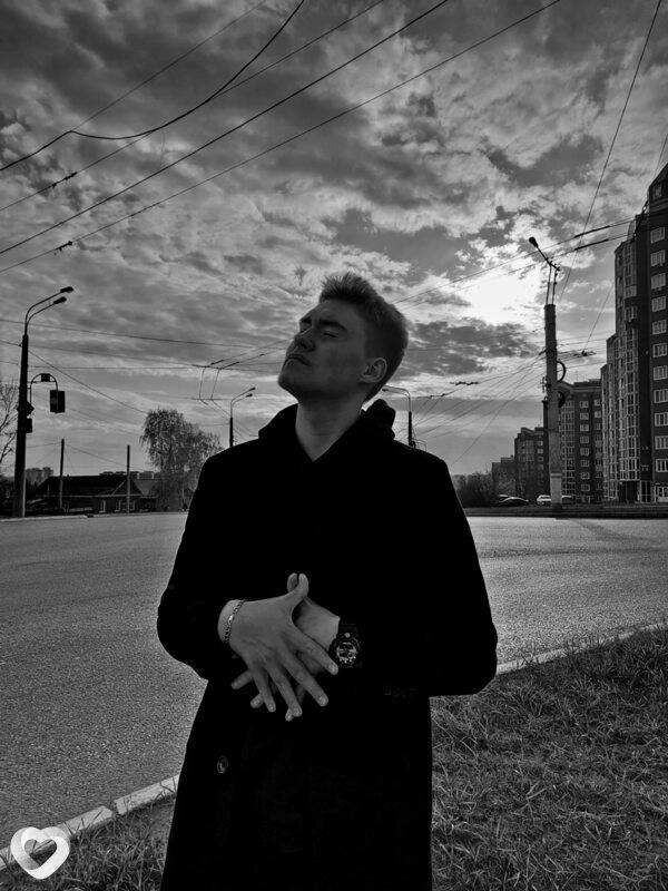 Александр, 21, Москве — анкета №701632