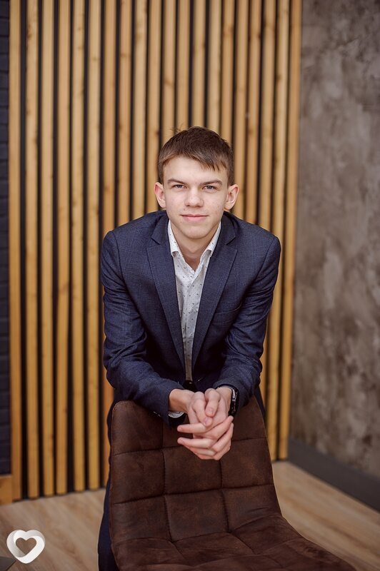 Данила, 23, Москве — анкета №701675