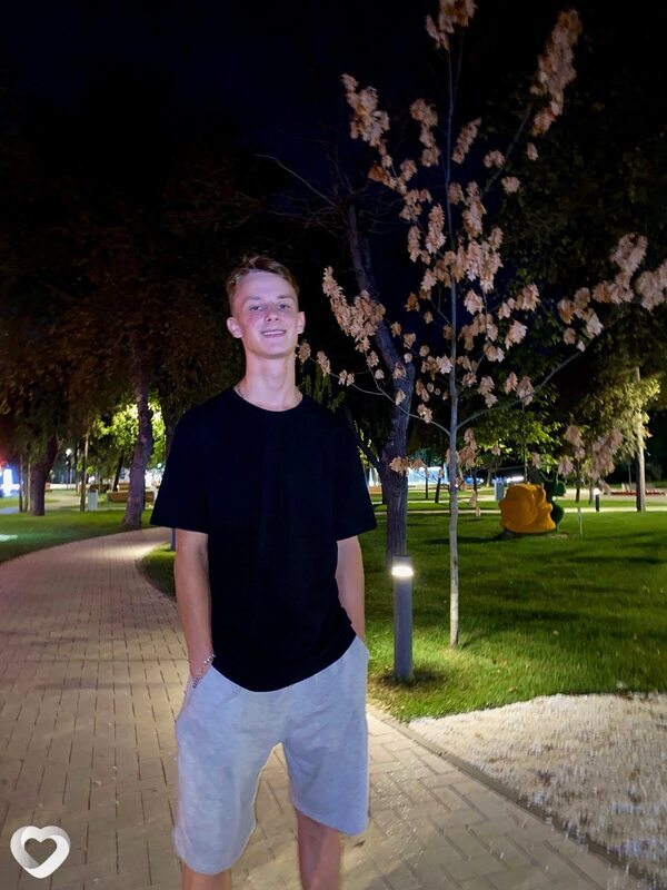 Лис, 22, Темрюке — анкета №702394