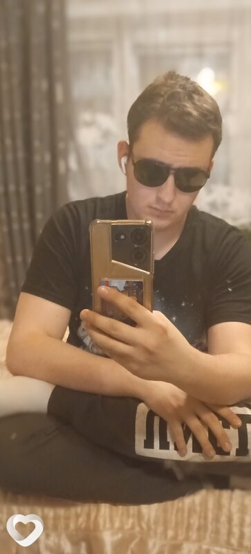 Денис, 21, Красноярске — анкета №702531