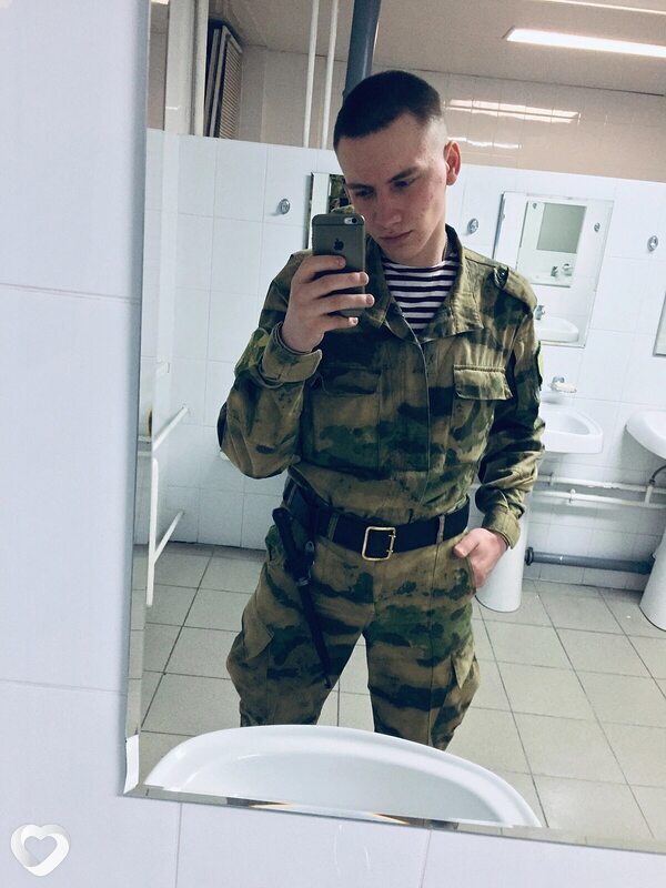 Иван, 24, Омске — анкета №702772