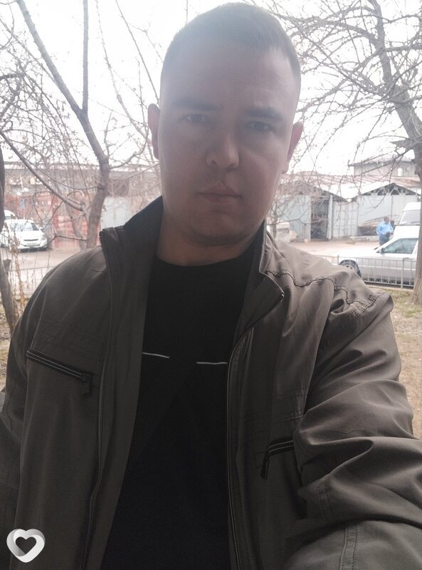 Олег, 36, Каменске-Уральском — анкета №703323