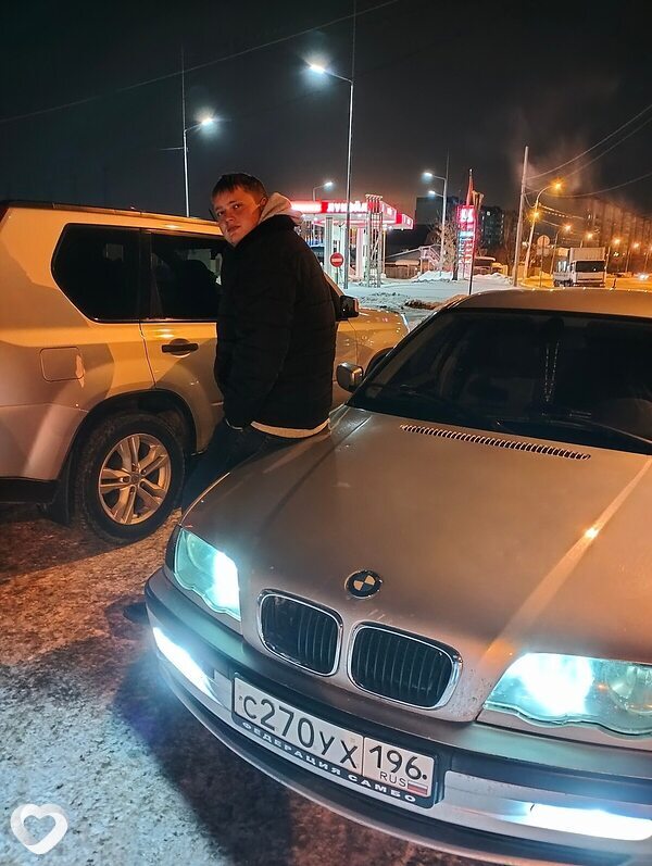 Иван, 23, Екатеринбурге — анкета №703351
