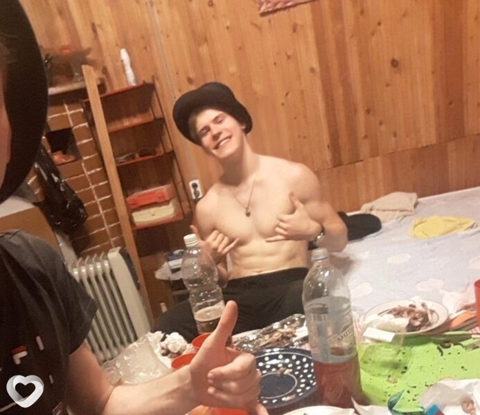 Кирилл, 25, Крымске — анкета №704478
