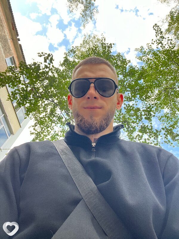 Евгений, 27, Нижневартовске — анкета №704610