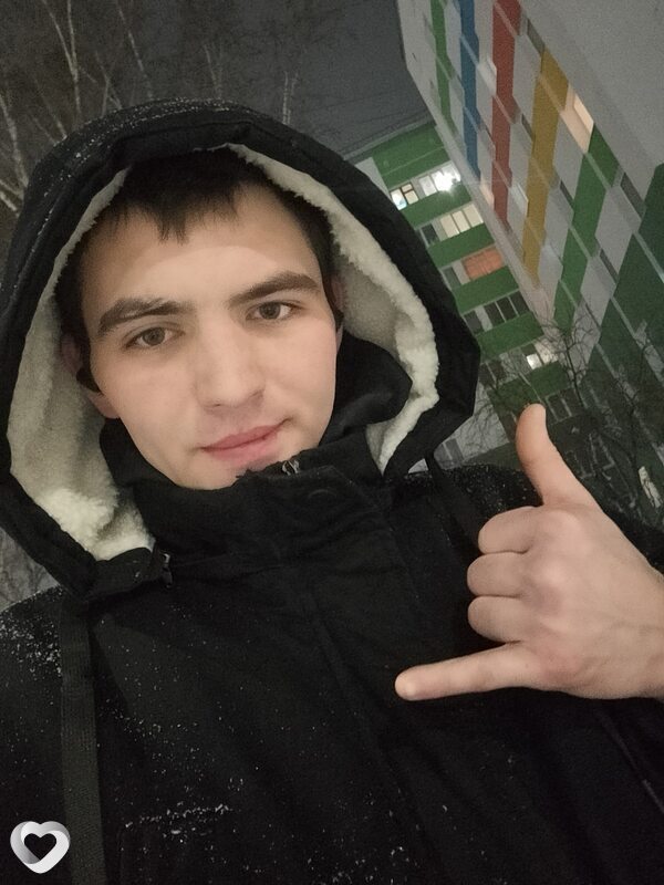 Евгений, 28, Кингисеппе — анкета №704677