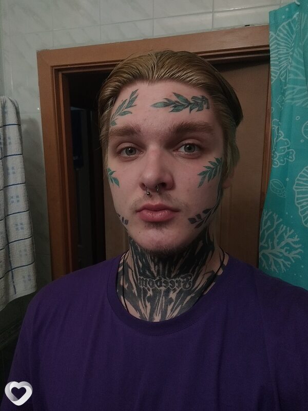 Виктор, 20, Екатеринбурге — анкета №705866