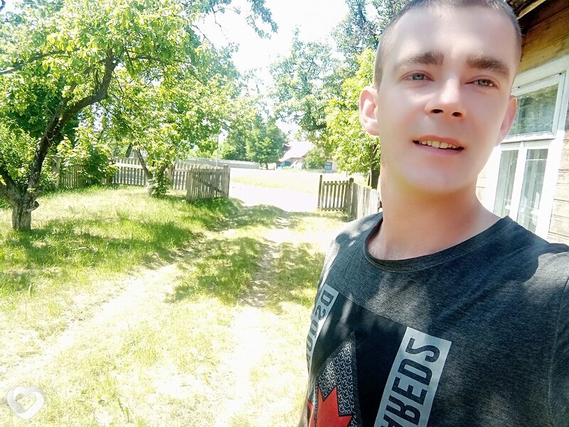 Максим, 27, Волковыске — анкета №705741