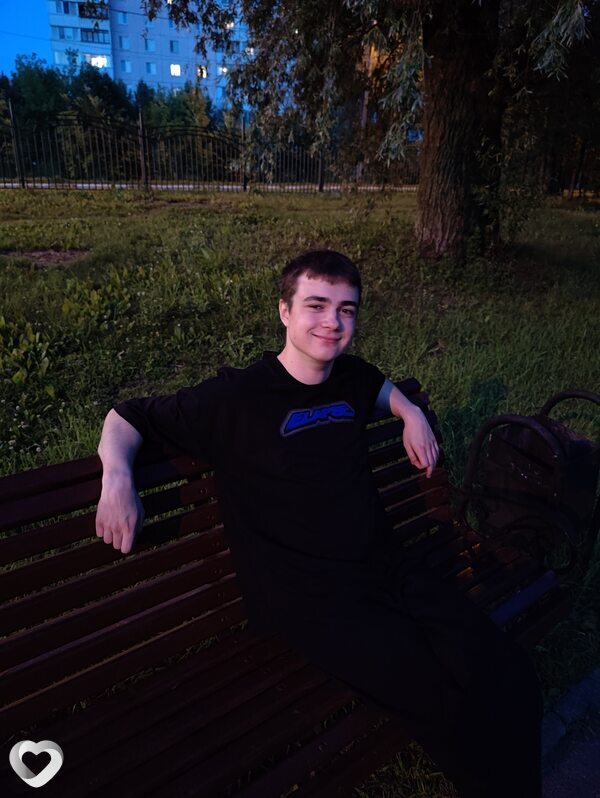 Даниил, 21, Москве — анкета №707094