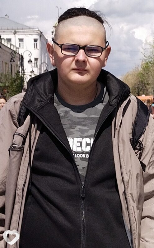 Андрей, 21, Оренбурге — анкета №707477