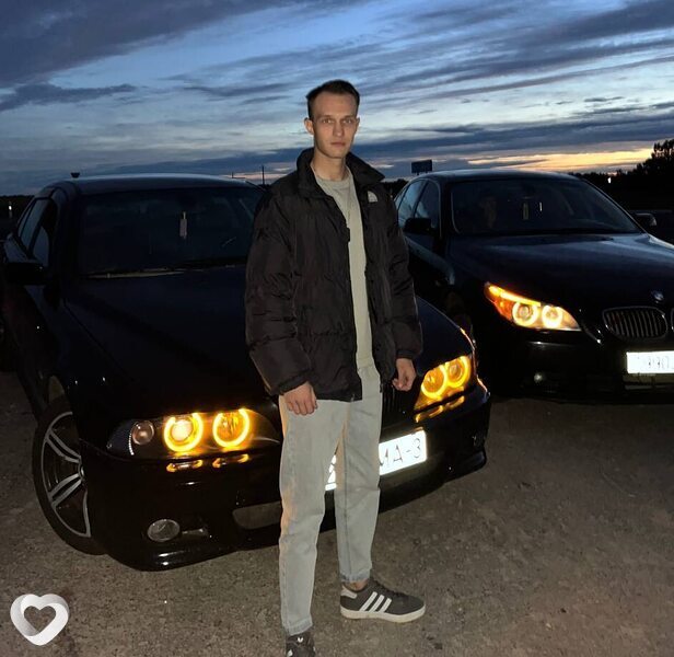 Артём, 24, Рогачев — анкета №707775