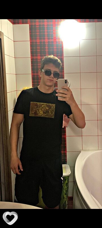 Данила, 22, Москве — анкета №708537