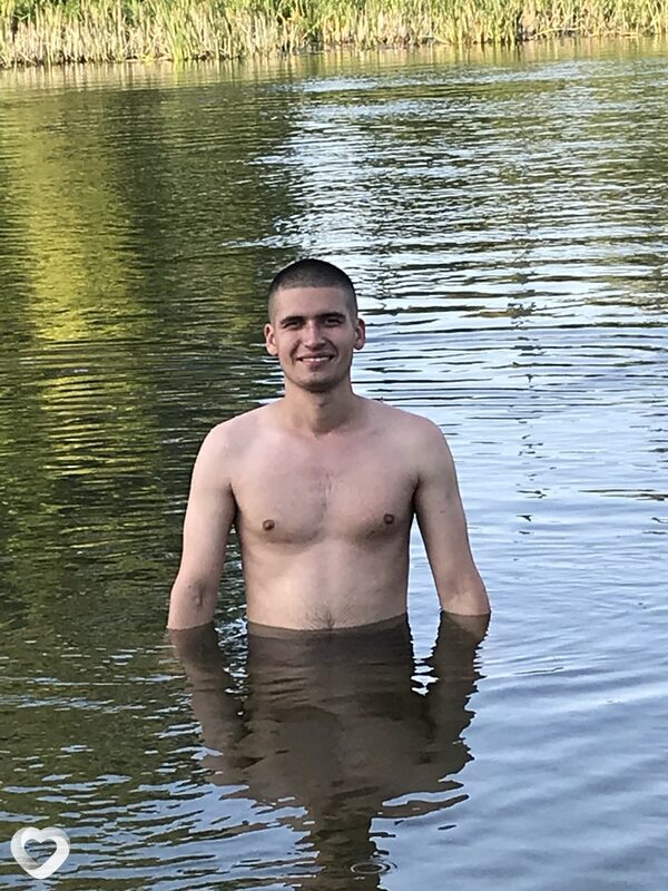Олег, 30, Харькове — анкета №708662
