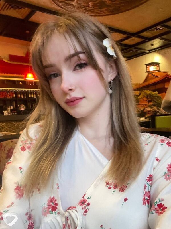 Екатерина, 25, Москве — анкета №708568