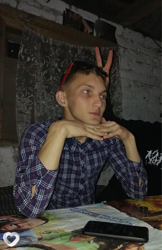 Александр, 21, Пинске — анкета №708596