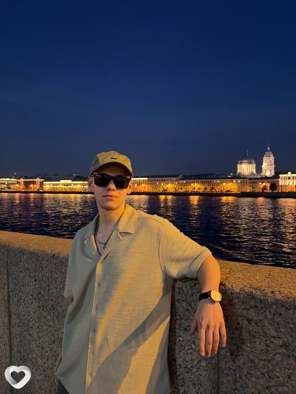 Ваня, 22, Санкт-Петербурге — анкета №708978