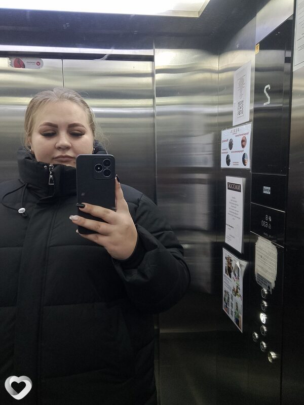 Юля, 22, Брянске — анкета №709889