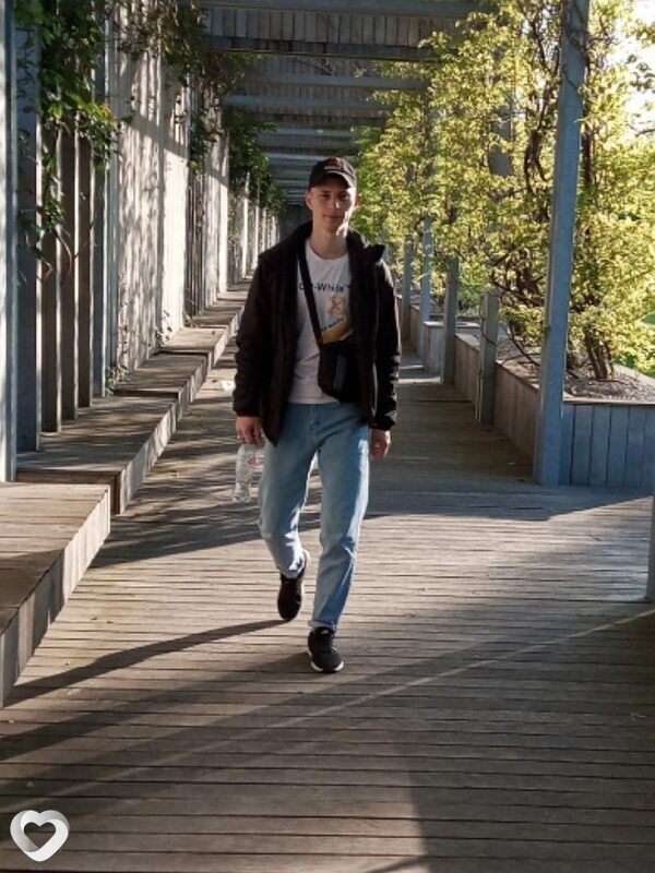 Сергей, 23, Волгограде — анкета №709657