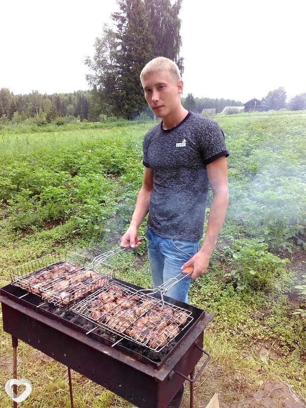 Евгений, 27, Перми — анкета №709596