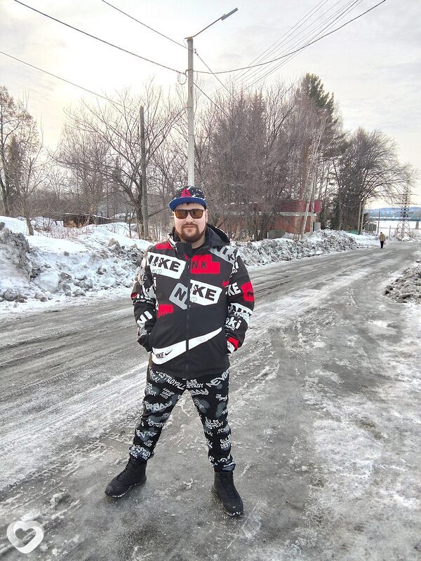 Александр, 27, Мысках — анкета №710062