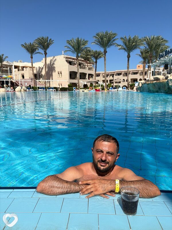 Арти, 37, Адлер — анкета №710899