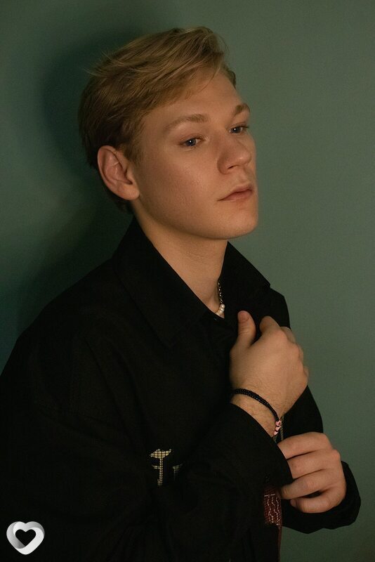 Максим, 25, Москве — анкета №711044