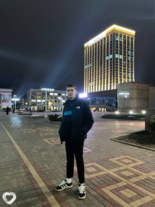 Young, 21, Гомеле — анкета №711786