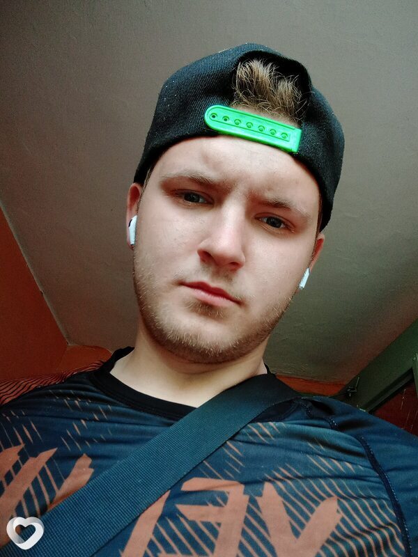 Михаил, 23, Москве — анкета №712032