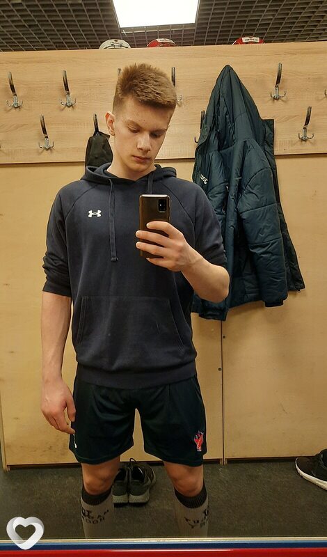 Глеб, 21, Москве — анкета №712158